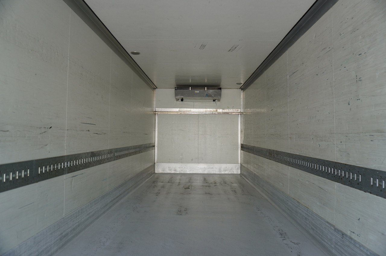Kühlkoffer LKW VOLVO FH 440 E5 6×2 Schmitz Refrigerator – pass-through Set 38 pallets: das Bild 10