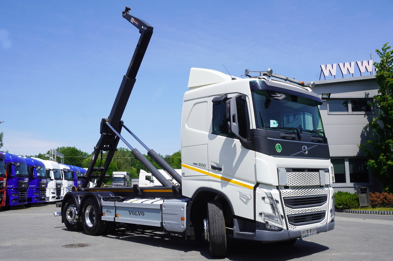 VOLVO FH 500 / VDL hooklift 21 tons / 2022 / steering 3d axle / 2 units - Abrollkipper: das Bild 2 VOLVO FH 500 / VDL hooklift 21 tons / 2022 / steering 3d axle / 2 units - Abrollkipper: das Bild 2