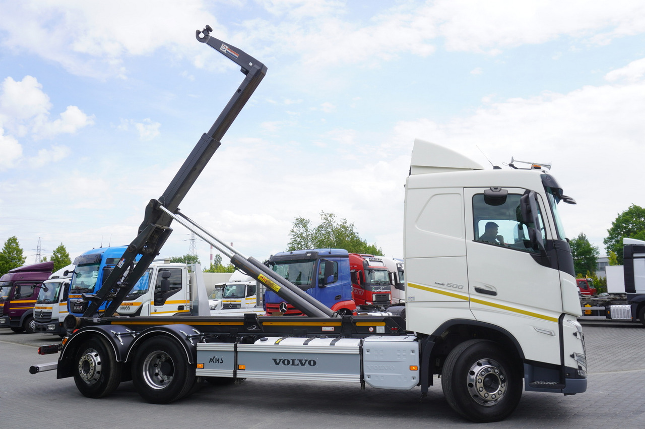 VOLVO FH 500 / VDL hooklift 21 tons / 2022 / steering 3d axle / 2 units - Abrollkipper: das Bild 3 VOLVO FH 500 / VDL hooklift 21 tons / 2022 / steering 3d axle / 2 units - Abrollkipper: das Bild 3