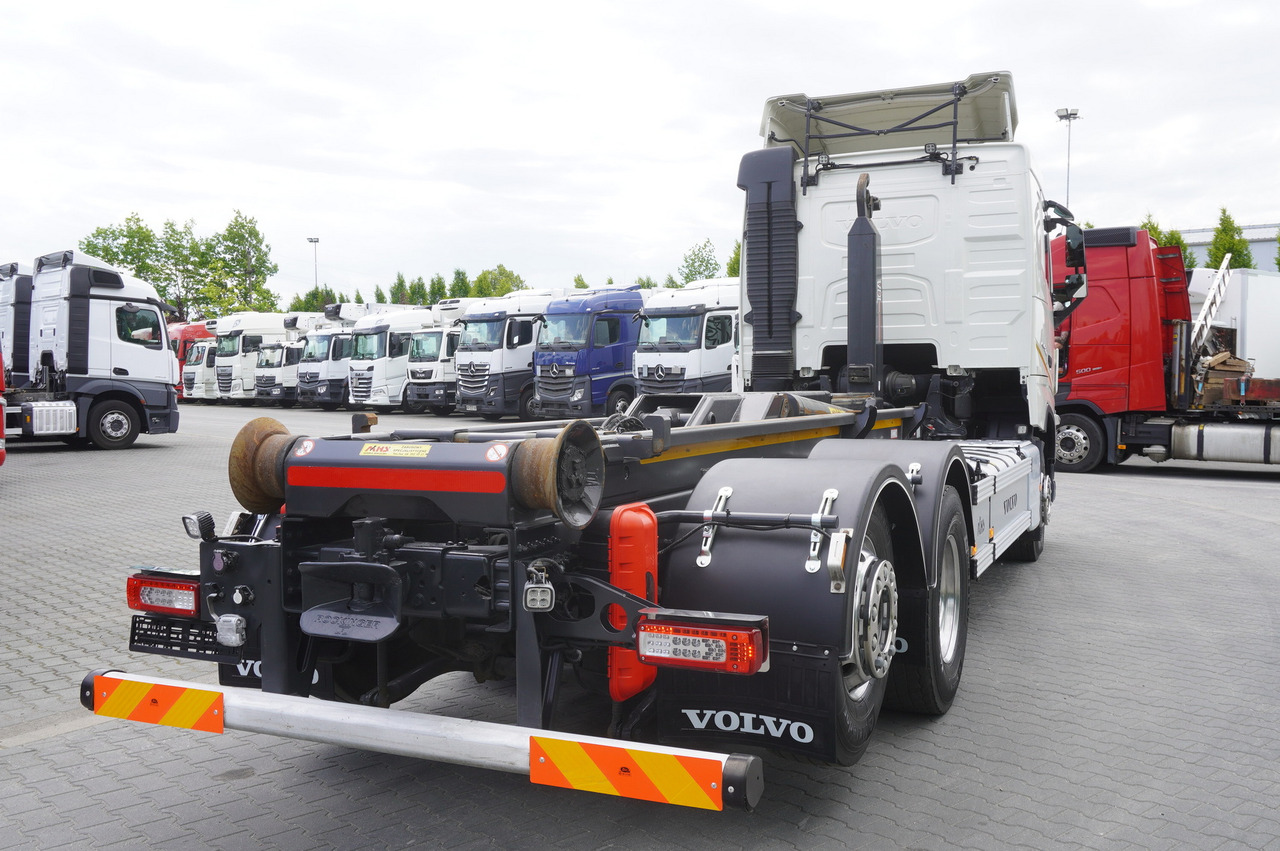 VOLVO FH 500 / VDL hooklift 21 tons / 2022 / steering 3d axle / 2 units - Abrollkipper: das Bild 5 VOLVO FH 500 / VDL hooklift 21 tons / 2022 / steering 3d axle / 2 units - Abrollkipper: das Bild 5