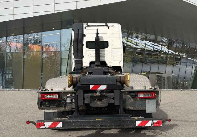 VOLVO FM 460 6X2*4 / HIAB ULT21S61 hooklift / 50 tho. km! / 2022 - Abrollkipper: das Bild 5 VOLVO FM 460 6X2*4 / HIAB ULT21S61 hooklift / 50 tho. km! / 2022 - Abrollkipper: das Bild 5