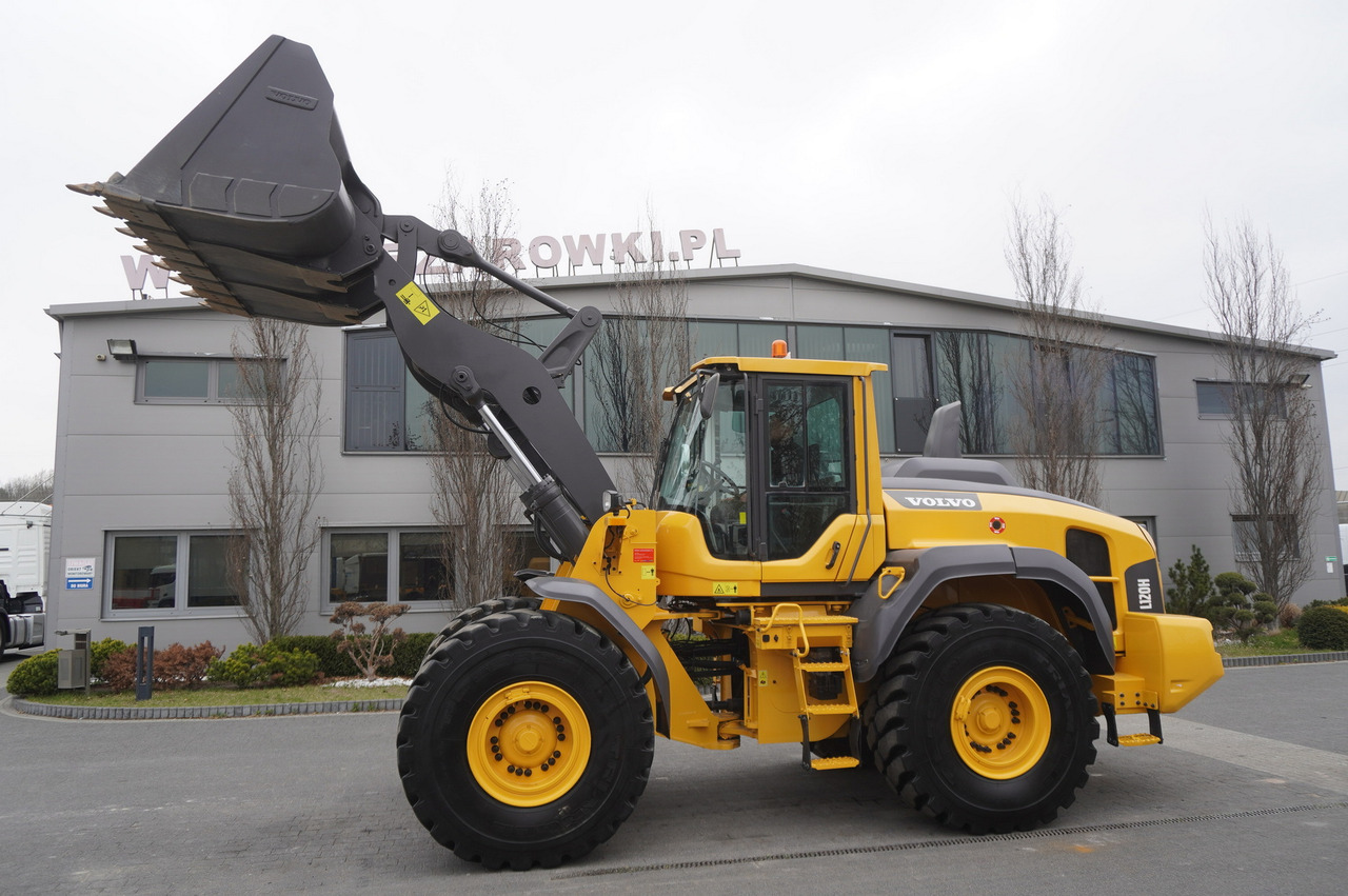 VOLVO L120H - Radlader: das Bild 1 VOLVO L120H - Radlader: das Bild 1