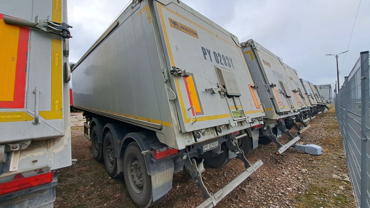 WIELTON NW-3 / weight 6.2 t / capacity 38m3 / Electrically folded roof / Teflon / 20 units, 2022 - Kipper Auflieger: das Bild 5 WIELTON NW-3 / weight 6.2 t / capacity 38m3 / Electrically folded roof / Teflon / 20 units, 2022 - Kipper Auflieger: das Bild 5