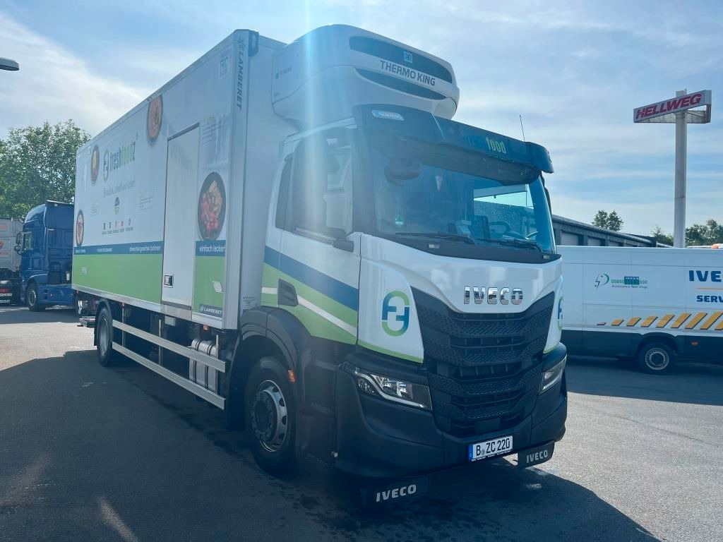 Iveco SWay 400 Lamberet Tiefkühlkoffer Thermo King LBW - Kühlkoffer LKW: das Bild 3 Iveco SWay 400 Lamberet Tiefkühlkoffer Thermo King LBW - Kühlkoffer LKW: das Bild 3