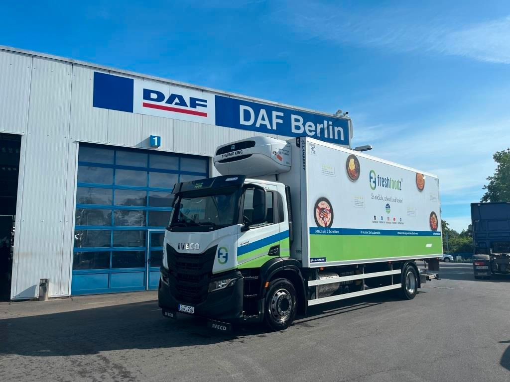 Iveco SWay 400 Lamberet Tiefkühlkoffer Thermo King LBW - Kühlkoffer LKW: das Bild 1 Iveco SWay 400 Lamberet Tiefkühlkoffer Thermo King LBW - Kühlkoffer LKW: das Bild 1