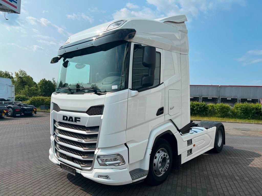 DAF XFn 480 FT Intarder 2xTank 1.105 L Vollspoiler - Sattelzugmaschine: das Bild 2 DAF XFn 480 FT Intarder 2xTank 1.105 L Vollspoiler - Sattelzugmaschine: das Bild 2