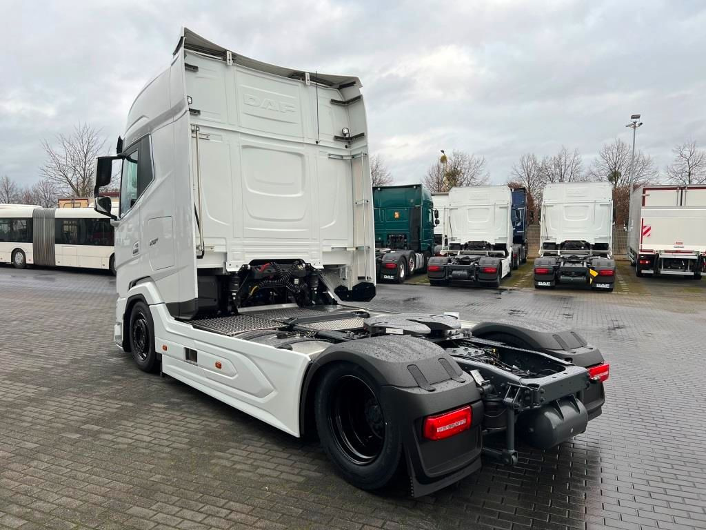 DAF XG+ 480 LD, MODELLJAHR 2025, Seitenverkleidungen - Sattelzugmaschine: das Bild 4 DAF XG+ 480 LD, MODELLJAHR 2025, Seitenverkleidungen - Sattelzugmaschine: das Bild 4