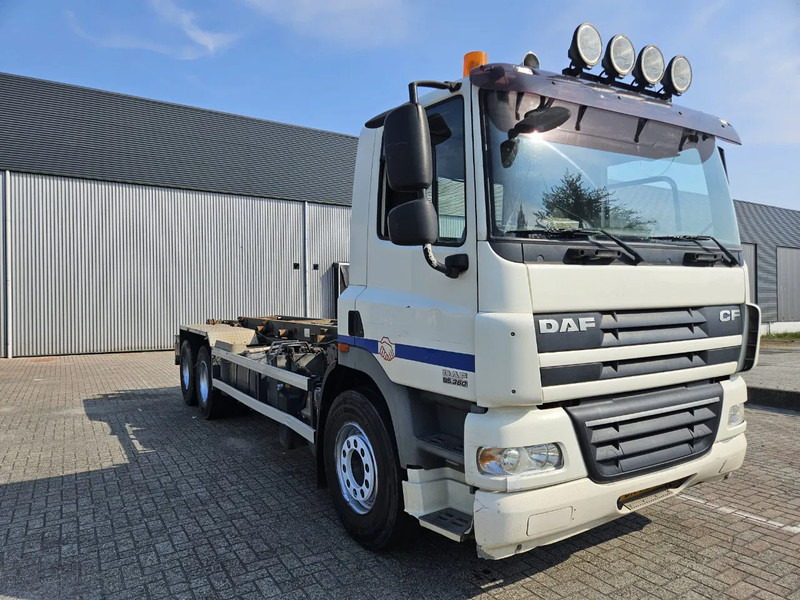 DAF CF 85 360 Manual 10 Tyres - Fahrgestell LKW: das Bild 2 DAF CF 85 360 Manual 10 Tyres - Fahrgestell LKW: das Bild 2