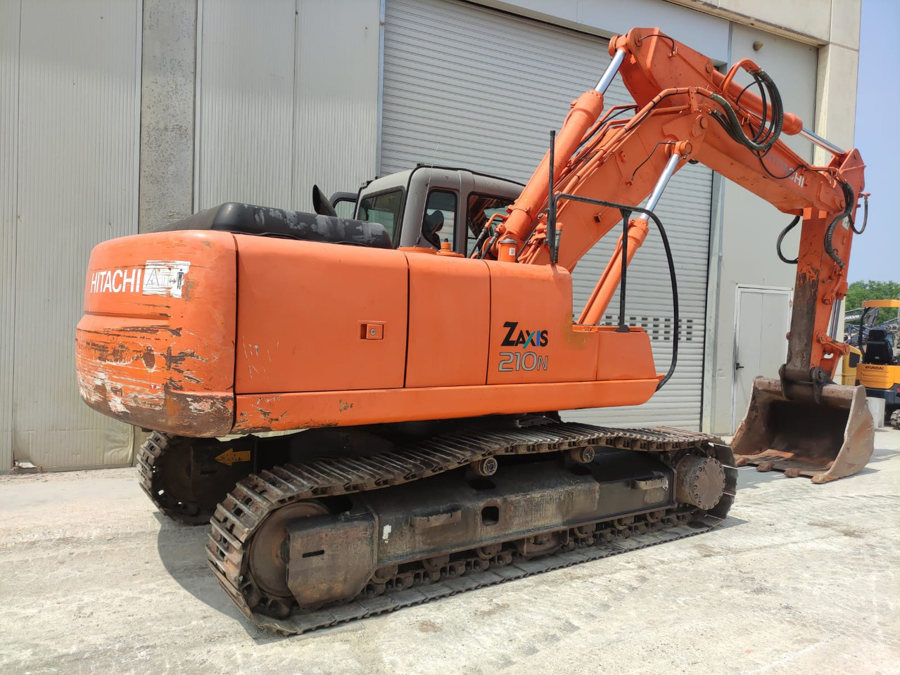 HITACHI ZX210N - Kettenbagger: das Bild 2 HITACHI ZX210N - Kettenbagger: das Bild 2