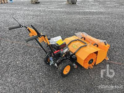FIELD INDUSTRIES FS-800 E-START (Unused) - Kehrsaugmaschine: das Bild 2 FIELD INDUSTRIES FS-800 E-START (Unused) - Kehrsaugmaschine: das Bild 2