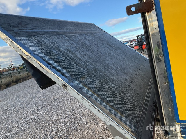 2018 Mitsubishi Fuso Canter 7C15 Hybrid 4x2 Van Truck - Koffer LKW: das Bild 4 2018 Mitsubishi Fuso Canter 7C15 Hybrid 4x2 Van Truck - Koffer LKW: das Bild 4