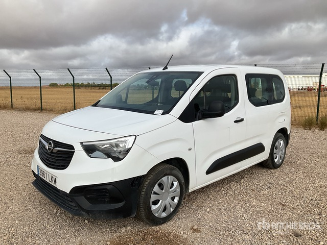 2020 Opel Combo Passenger Van - Kleinbus, Personentransporter: das Bild 1 2020 Opel Combo Passenger Van - Kleinbus, Personentransporter: das Bild 1