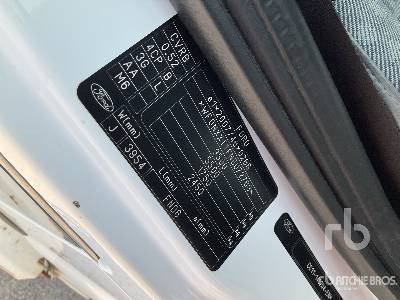 FORD TRANSIT TOURNEO 4x2 Crew Cab - Pritsche LKW: das Bild 5 FORD TRANSIT TOURNEO 4x2 Crew Cab - Pritsche LKW: das Bild 5