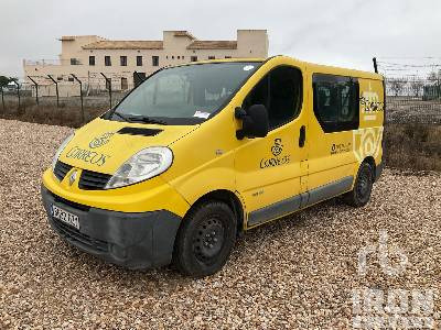 RENAULT TRAFIC 6 - PKW: das Bild 1 RENAULT TRAFIC 6 - PKW: das Bild 1