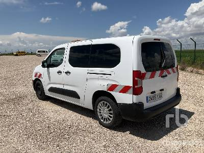TOYOTA PROACE - Kastenwagen: das Bild 2 TOYOTA PROACE - Kastenwagen: das Bild 2