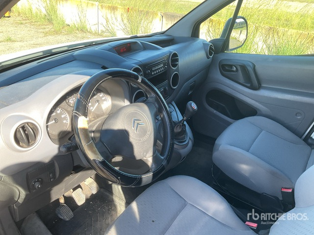 2010 Citroen Berlingo HDI 75 Van Truck - Transporter: das Bild 5 2010 Citroen Berlingo HDI 75 Van Truck - Transporter: das Bild 5