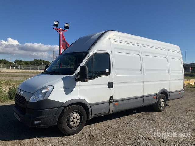 2014 Iveco Daily 35S15 Van Truck - Transporter: das Bild 1 2014 Iveco Daily 35S15 Van Truck - Transporter: das Bild 1