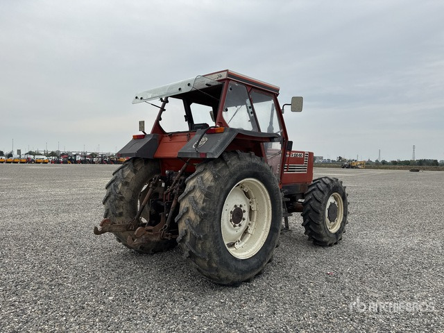 1987 Fiat 130-90DT Trattore agricolo 4RM - Traktor: das Bild 4 1987 Fiat 130-90DT Trattore agricolo 4RM - Traktor: das Bild 4