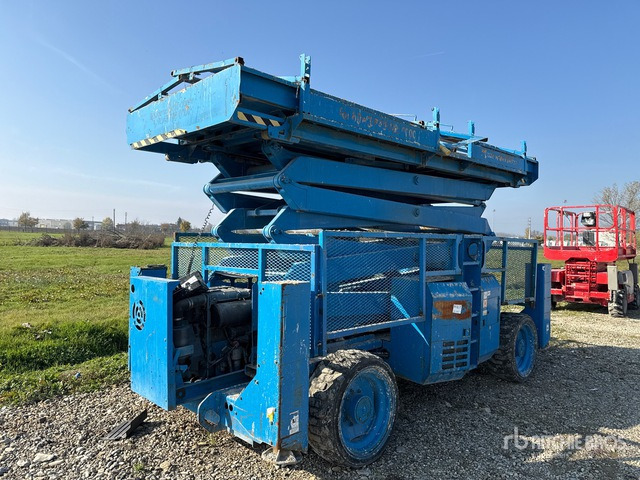 2007 Genie GS4390 Scissor Lift - Scherenbühne: das Bild 3 2007 Genie GS4390 Scissor Lift - Scherenbühne: das Bild 3