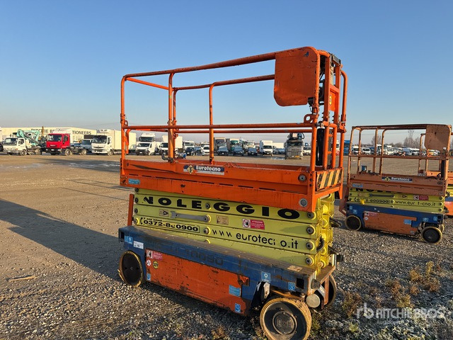 2007 Iteco 10090 Scissor Lift - Scherenbühne: das Bild 3 2007 Iteco 10090 Scissor Lift - Scherenbühne: das Bild 3