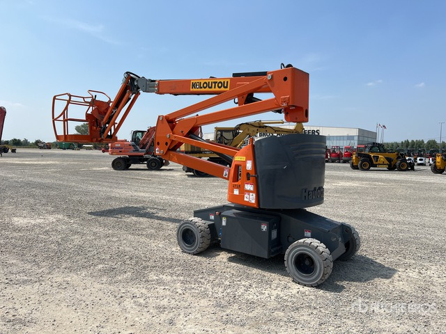 2011 Haulotte HA15IP Electric Articulating Boom Lift - Gelenkarmbühne: das Bild 4 2011 Haulotte HA15IP Electric Articulating Boom Lift - Gelenkarmbühne: das Bild 4
