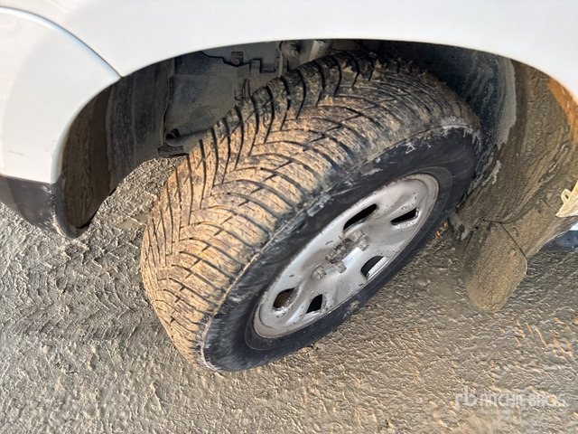 2012 DACIA DUSTER AWD SUV - SUV/ Geländewagen: das Bild 4 2012 DACIA DUSTER AWD SUV - SUV/ Geländewagen: das Bild 4