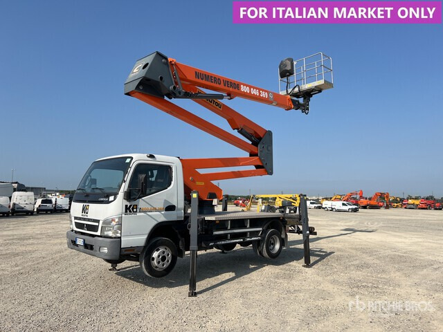 2013 Mitsubishi Canter 2013 Socage DA328 28 m on 4x2 Bucket Truck - LKW mit Arbeitsbühne: das Bild 1 2013 Mitsubishi Canter 2013 Socage DA328 28 m on 4x2 Bucket Truck - LKW mit Arbeitsbühne: das Bild 1