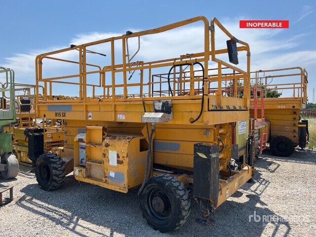 2014 Haulotte H15SX (Inoperable) Scissor Lift - Scherenbühne: das Bild 1 2014 Haulotte H15SX (Inoperable) Scissor Lift - Scherenbühne: das Bild 1