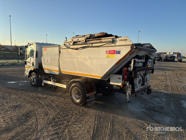 2015 Isuzu P75 Waste Collection Truck - Müllwagen: das Bild 2 2015 Isuzu P75 Waste Collection Truck - Müllwagen: das Bild 2