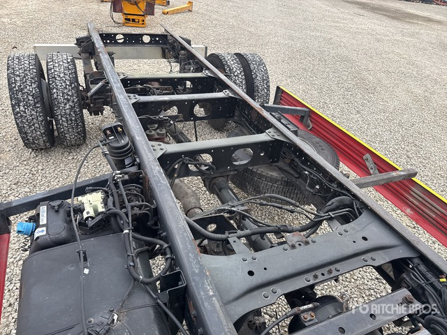 2015 Mitsubishi Fuso Canter 4x2 Cab and Chassis - Fahrgestell LKW: das Bild 4 2015 Mitsubishi Fuso Canter 4x2 Cab and Chassis - Fahrgestell LKW: das Bild 4