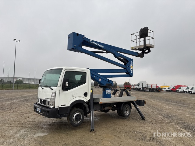 2015 Nissan Cabstar 35.12 2015 Socage DA 320 20 m on Bucket Truck - LKW mit Arbeitsbühne: das Bild 2 2015 Nissan Cabstar 35.12 2015 Socage DA 320 20 m on Bucket Truck - LKW mit Arbeitsbühne: das Bild 2