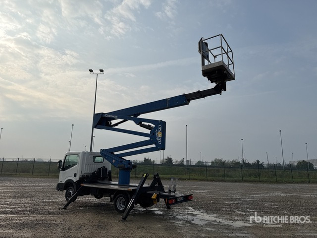 2015 Nissan Cabstar 35.12 2015 Socage DA324 24 m on Bucket Truck - LKW mit Arbeitsbühne: das Bild 3 2015 Nissan Cabstar 35.12 2015 Socage DA324 24 m on Bucket Truck - LKW mit Arbeitsbühne: das Bild 3