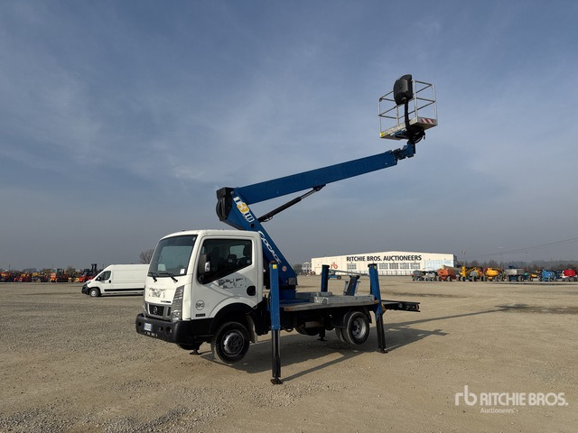 2016 Nissan 2016 Socage T318 18 m on Bucket Truck - LKW mit Arbeitsbühne: das Bild 2 2016 Nissan 2016 Socage T318 18 m on Bucket Truck - LKW mit Arbeitsbühne: das Bild 2