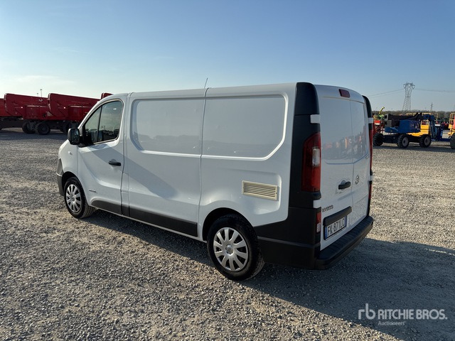 2017 Nissan NV300 Autocarro furgonato - Kleintransporter: das Bild 3 2017 Nissan NV300 Autocarro furgonato - Kleintransporter: das Bild 3
