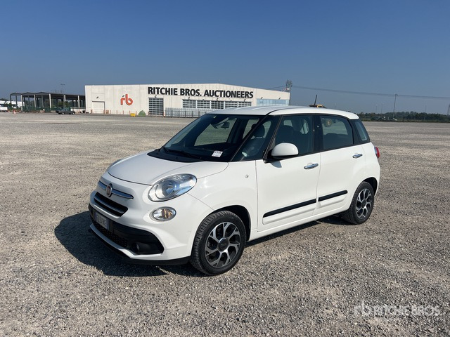 2019 Fiat 500L Automobile - PKW: das Bild 1 2019 Fiat 500L Automobile - PKW: das Bild 1