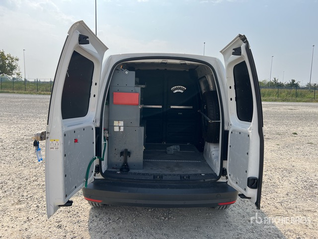 2019 Volkswagen Caddy 2.0 TDI 122CV 4MOTION BUSINESS Van Truck - Kleintransporter: das Bild 5 2019 Volkswagen Caddy 2.0 TDI 122CV 4MOTION BUSINESS Van Truck - Kleintransporter: das Bild 5