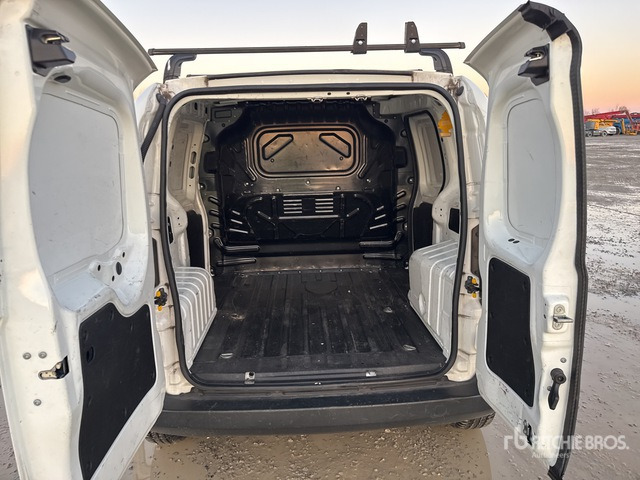 2020 Fiat Fiorino 1.3 MULTIJET 80CV E6D-TEMP Van Truck - Koffer LKW: das Bild 4 2020 Fiat Fiorino 1.3 MULTIJET 80CV E6D-TEMP Van Truck - Koffer LKW: das Bild 4