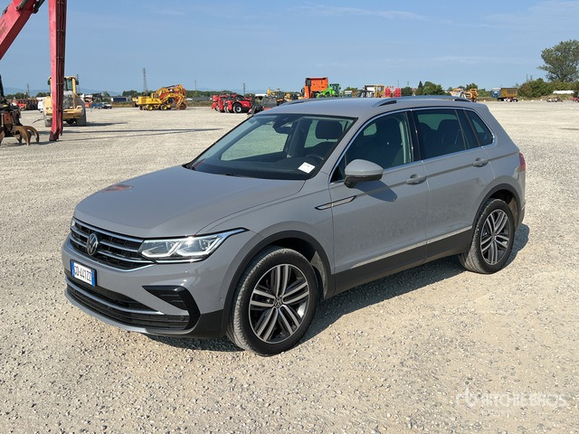 2021 Volkswagen Tiguan SUV - SUV/ Geländewagen: das Bild 2 2021 Volkswagen Tiguan SUV - SUV/ Geländewagen: das Bild 2