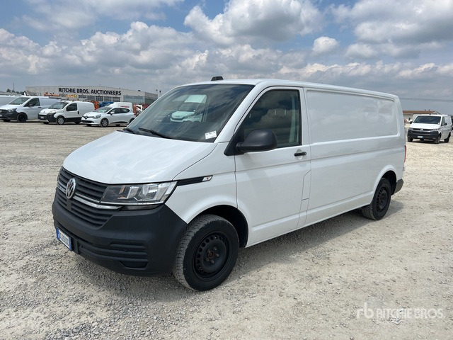 2021 Volkswagen Transporter 4x4 2.0 TDI BlueMotion SCR 110k ... Van Truck - Kleintransporter: das Bild 2 2021 Volkswagen Transporter 4x4 2.0 TDI BlueMotion SCR 110k ... Van Truck - Kleintransporter: das Bild 2