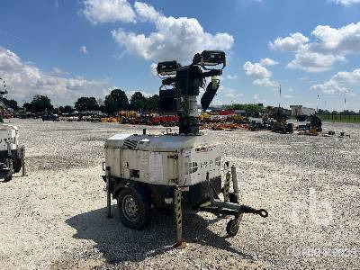 GENERAC VB9 - Lichtmasten: das Bild 4 GENERAC VB9 - Lichtmasten: das Bild 4