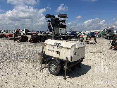 GENERAC VB9 - Lichtmasten: das Bild 2 GENERAC VB9 - Lichtmasten: das Bild 2