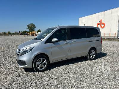 MERCEDES-BENZ CLASSE V EXECUT AWD 4 Matic - PKW: das Bild 2 MERCEDES-BENZ CLASSE V EXECUT AWD 4 Matic - PKW: das Bild 2