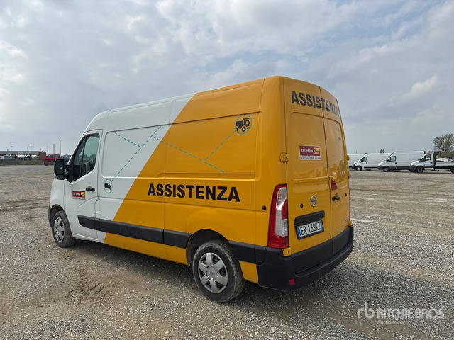Nissan NV400 Autocarro furgonato - Kleintransporter: das Bild 1 Nissan NV400 Autocarro furgonato - Kleintransporter: das Bild 1