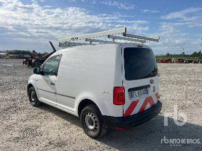 VOLKSWAGEN CADDY - Koffer LKW: das Bild 2 VOLKSWAGEN CADDY - Koffer LKW: das Bild 2