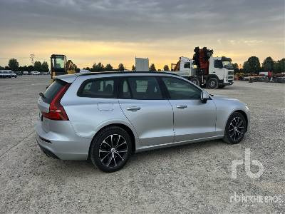 VOLVO V60 SW D3 GEARTRONIC BUSINESS 2.0 150CV - PKW: das Bild 3 VOLVO V60 SW D3 GEARTRONIC BUSINESS 2.0 150CV - PKW: das Bild 3