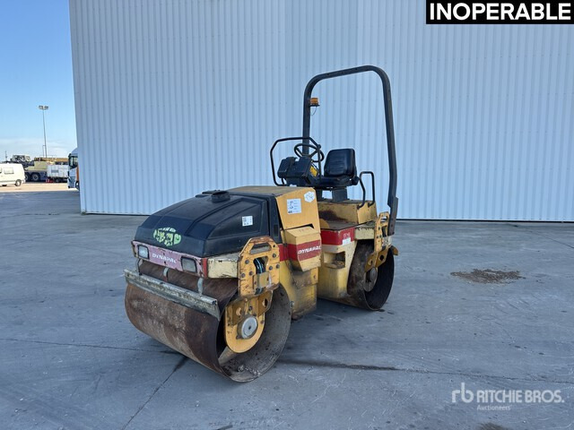 1995 Dynapac CC142 Compacteur Vibrant Tandem (Inop ... Double Drum Roller - Straßenwalze: das Bild 1 1995 Dynapac CC142 Compacteur Vibrant Tandem (Inop ... Double Drum Roller - Straßenwalze: das Bild 1