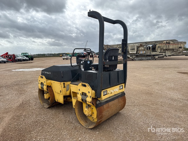 2004 Bomag BW120 AD-3 Compacteur Vibrant Tandem (Inop ... Double Drum Roller - Straßenwalze: das Bild 3 2004 Bomag BW120 AD-3 Compacteur Vibrant Tandem (Inop ... Double Drum Roller - Straßenwalze: das Bild 3