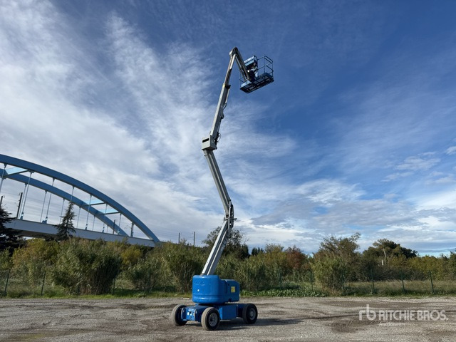 2012 Genie Z45/25J 2WD Electric Nacelle Articulee ... Articulating Boom Lift - Gelenkarmbühne: das Bild 2 2012 Genie Z45/25J 2WD Electric Nacelle Articulee ... Articulating Boom Lift - Gelenkarmbühne: das Bild 2