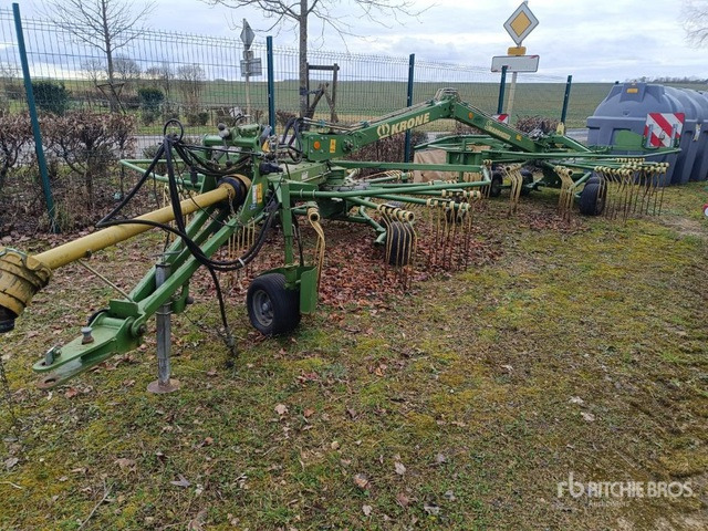 2012 Krone Swadro 710 7.10 m 2 Rotor Andaineur Hay Rake - Schlegelmäher/ Mulcher: das Bild 2 2012 Krone Swadro 710 7.10 m 2 Rotor Andaineur Hay Rake - Schlegelmäher/ Mulcher: das Bild 2