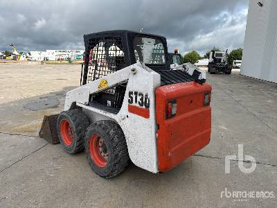 BOBCAT S130 Chargeuse Compacte - Kompaktlader: das Bild 2 BOBCAT S130 Chargeuse Compacte - Kompaktlader: das Bild 2